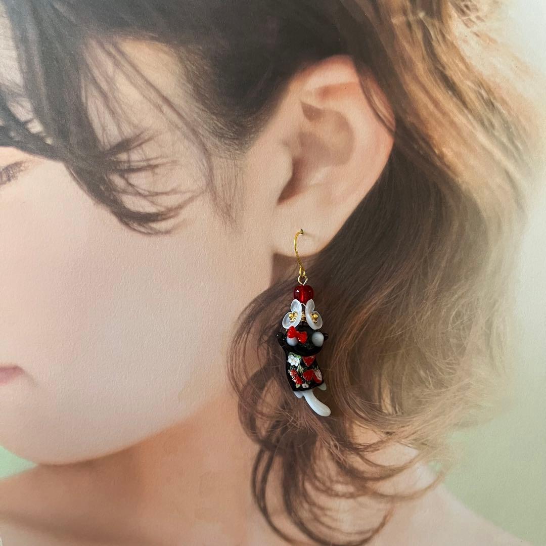 ฅ❤️ ねこ 猫 レジン 花 いちご ピアス イヤリング ハンドメイド