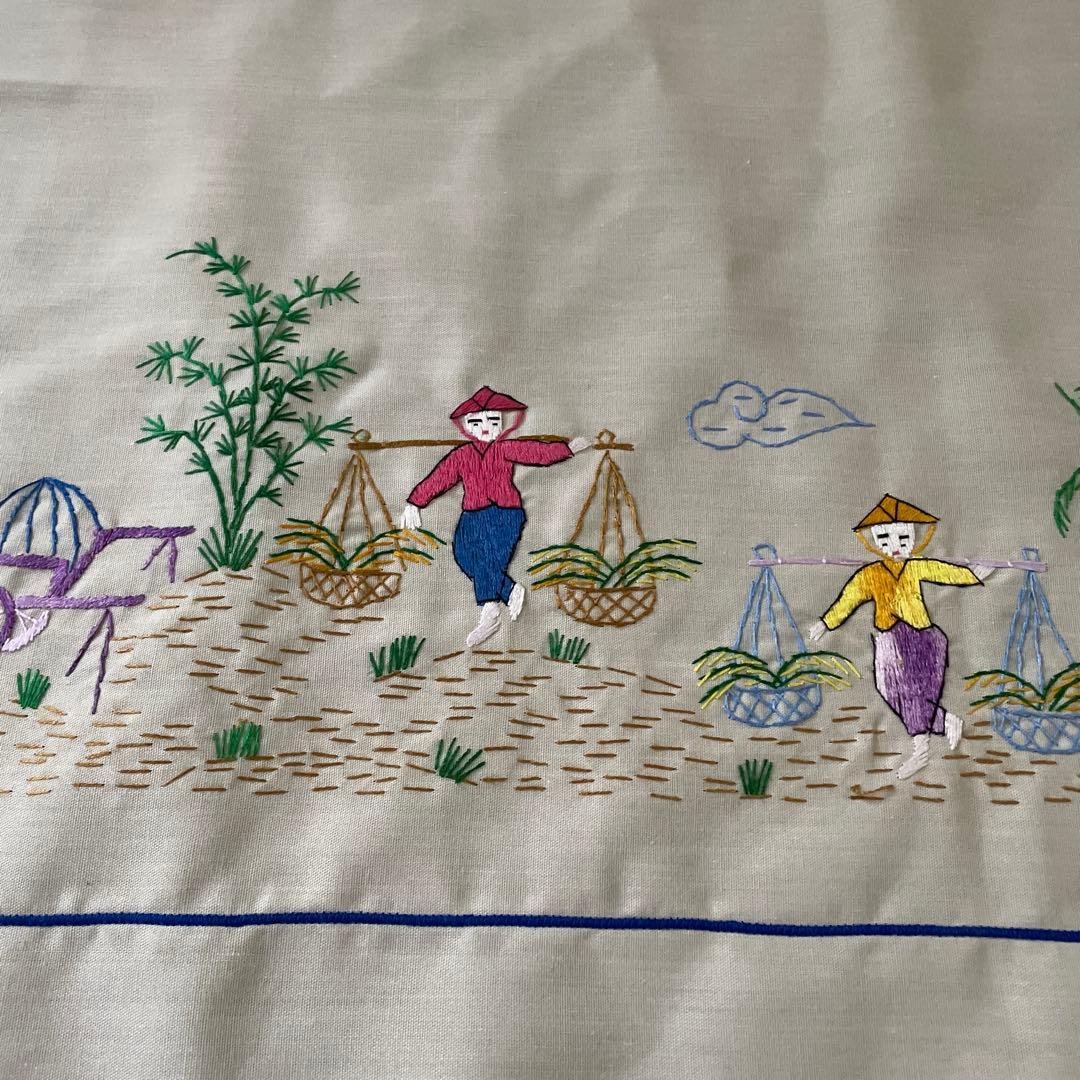 レア ベトナム 美しい手刺繍 テーブルクロス＆ナプキン 7点 大判 未使用品