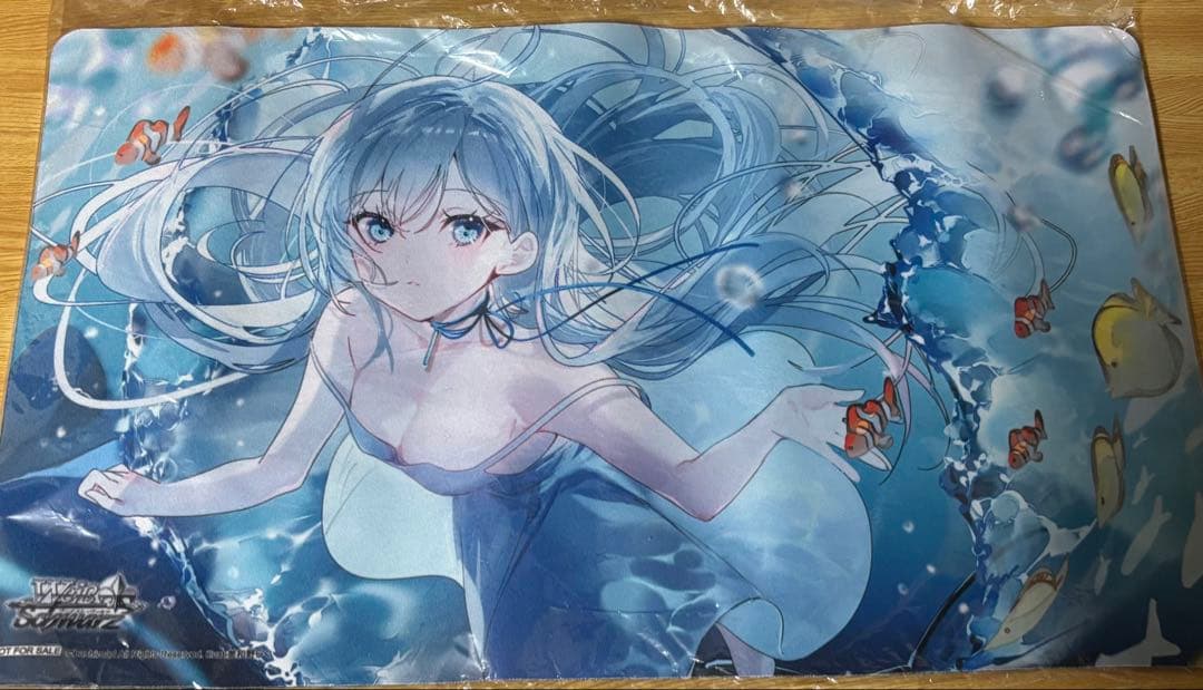 BCF2025 上位賞 プレイマット 水面下 - メルカリ