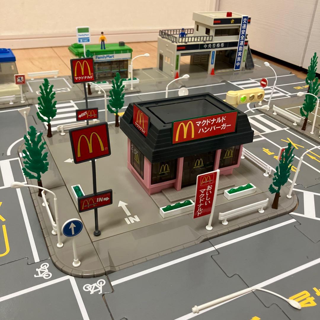 旧トミカタウン つながる道路 まとめ売り トミカタウン トミカ - メルカリ