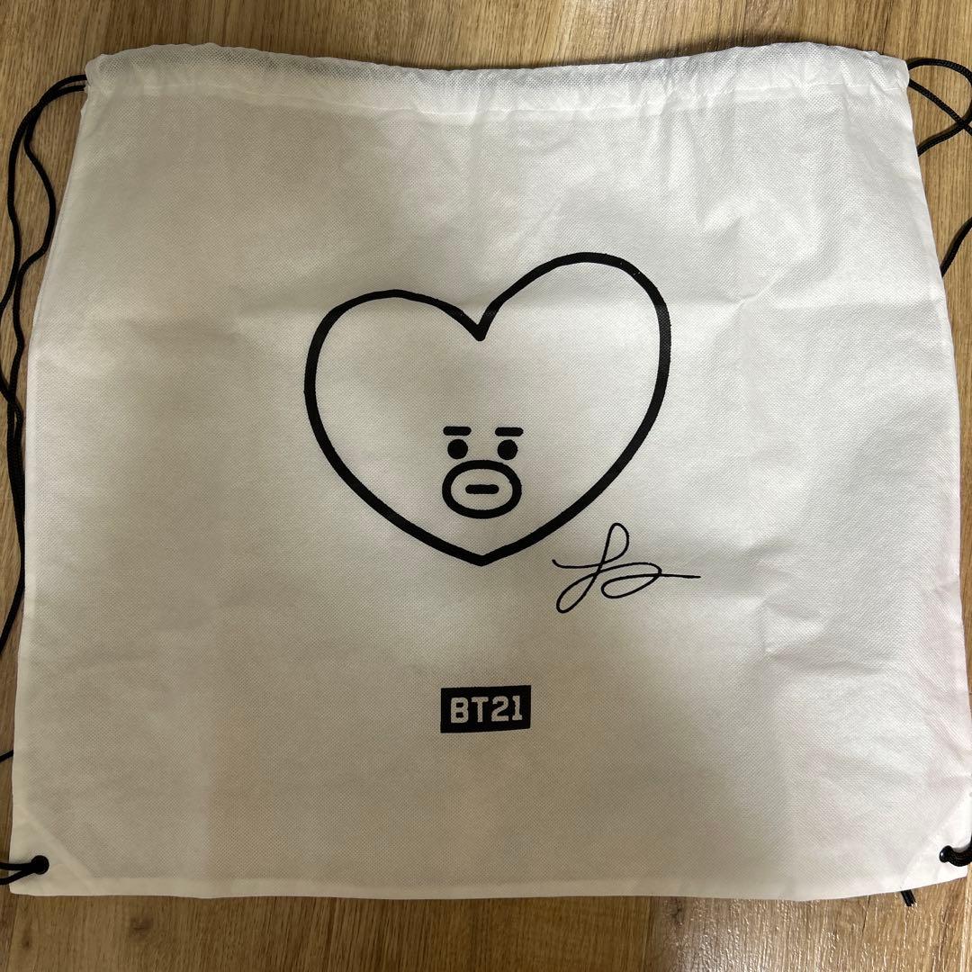 BT21 BTS TATA V タタ テテ クッション大 値下げ中 - メルカリ