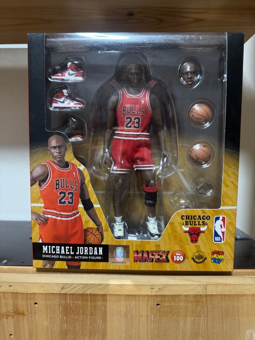 スポーツ Michael Jordan Chicago Bulls Figure Medicom Toy MAFEX Michael Jordan Chicago Bulls Action Figure 16cm