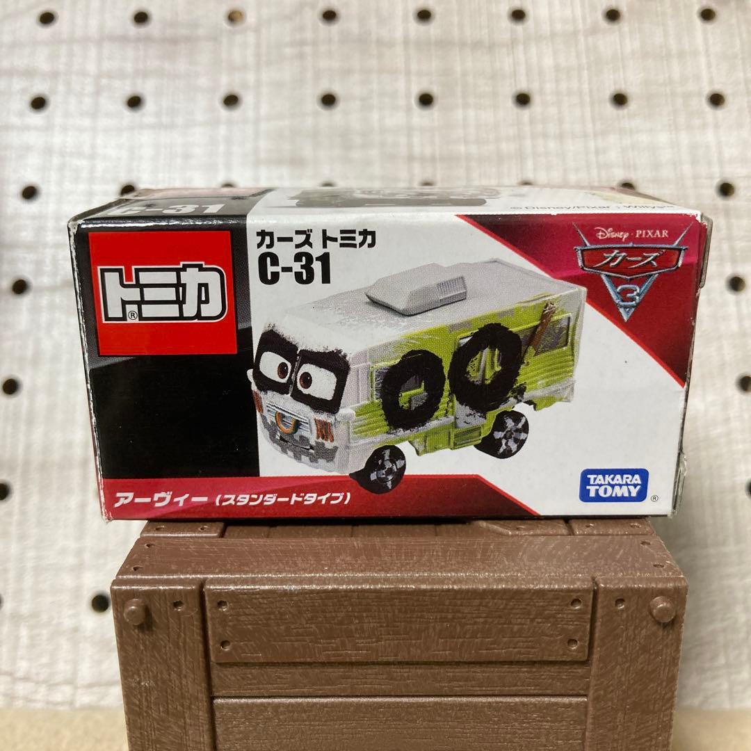 カーズ トミカ C-31 アーヴィー (スタンダードタイプ) Amazon.co.jp: ディズニー カーズ トミカ C-31 アーヴィー