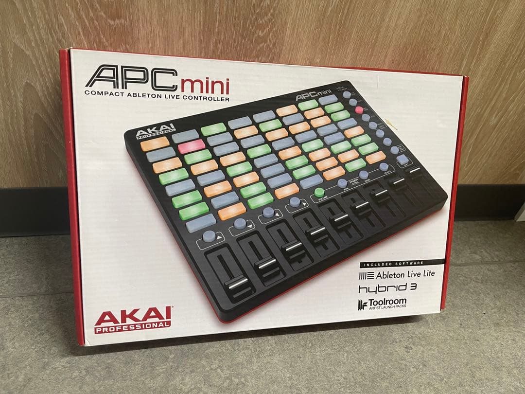 AKAI APC mini MIDIコントローラー Amazon.com: Akai Professional APC Mini MK2 - USB MIDI Pad