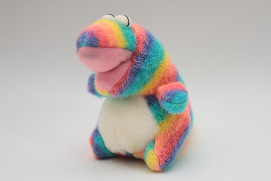 ごきげんザウルス ごきげんレインボー プチ バンダイ ぬいぐるみ 当時