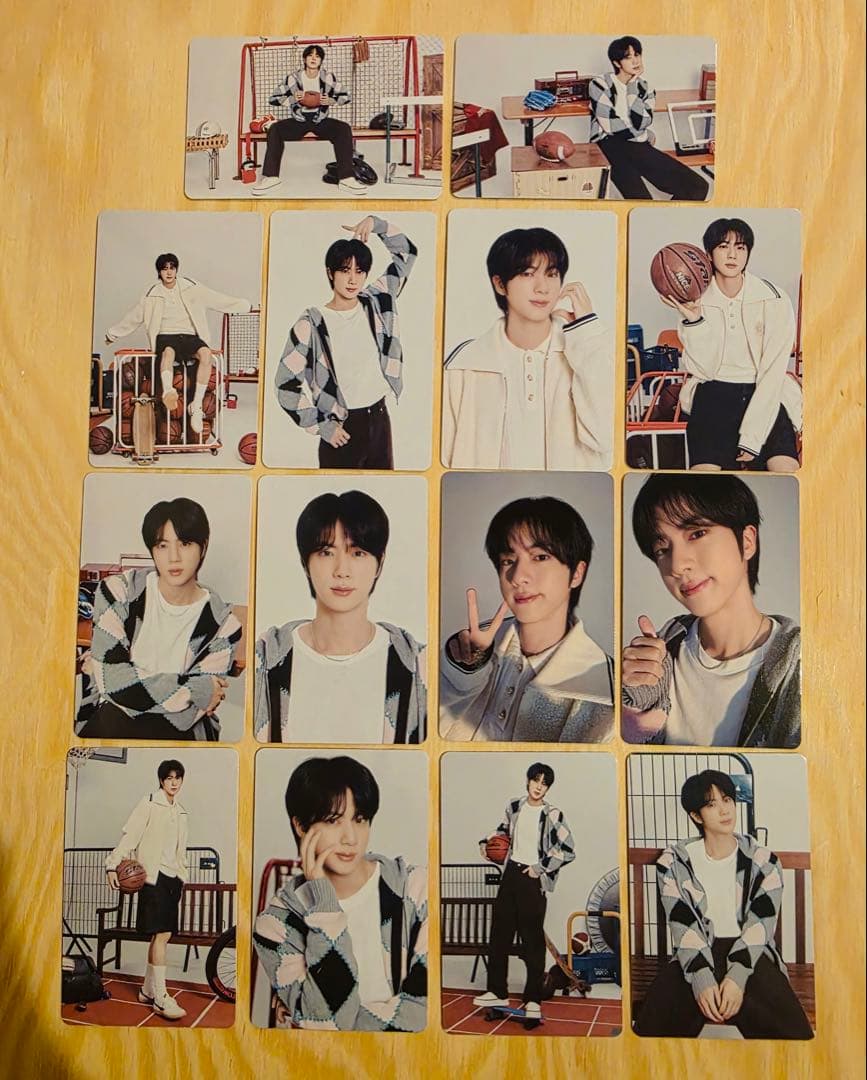 BTS ジン RUNSEOKJIN フォトカード コンプ POPUP JIN - メルカリ