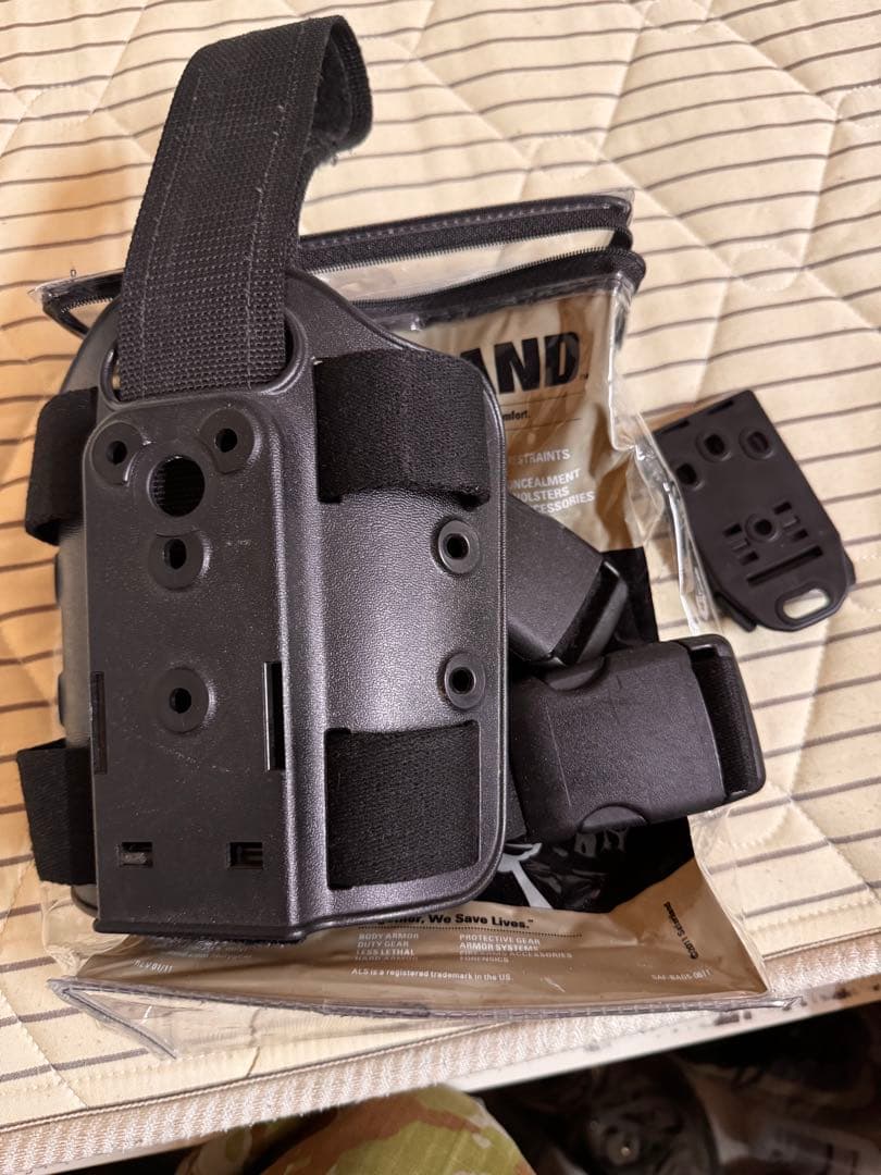 実物　サファリランド　レッグプラットフォーム SAFARILAND レッグプラットフォーム DFA付 シングルストラップ
