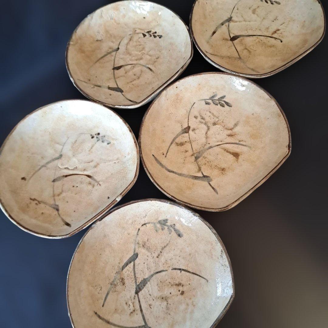 渋さ 枯れ味 志野焼の魅力！」 志野皿(幅14cm)5客セット 箱付き 骨董ア