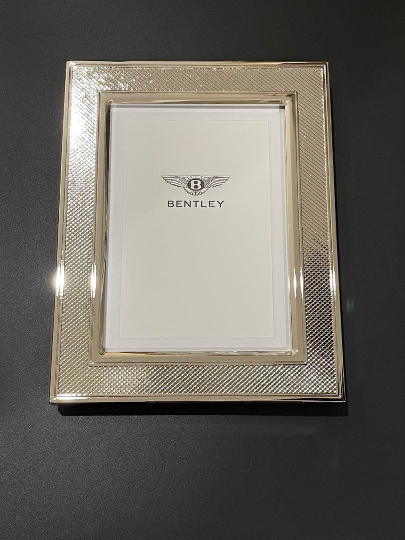 BENTLEY（ベントレー） 写真立て ギャラリー：ベントレーの価値、存在理由を再認識したショートトリップ