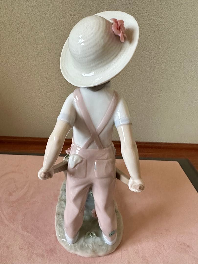LLADRO リヤドロ 【花車を押す少年 】美品 絶版 - メルカリ