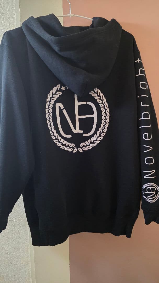 Novelbright 黒 ジップパーカー おまけ付き 商品詳細ページ | Novelbright official shop | ジップアップパーカー