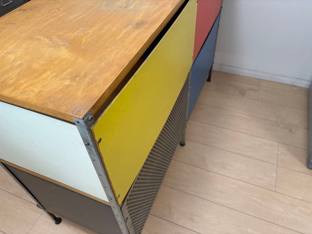 イームズ Eames esu HermanMiller Nigo g1950 - メルカリ