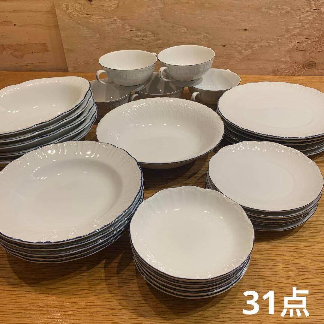 fancy CHINA 食器セット 31点 白 青縁 レトロ　大人数　パーティー アンティーク品】fancyファンシーチャイナ 食器セット レトロ - メルカリ