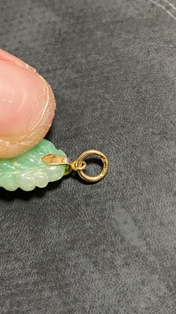 14K アップルグリーン 翡翠 細かく彫られた福鼠翡翠ペン