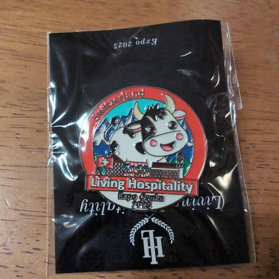 【非売品レア】大阪関西万博　スイス館　ピンバッジ m*o様 非売品！大阪関西万博 激レア スイス館 ピンバッジ & ハイジ