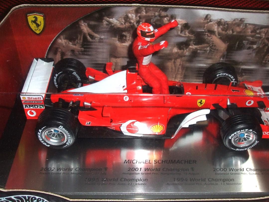 美品 ミハエル・シューマッハ 5年連続 WC 優勝記念 マテル 1／18