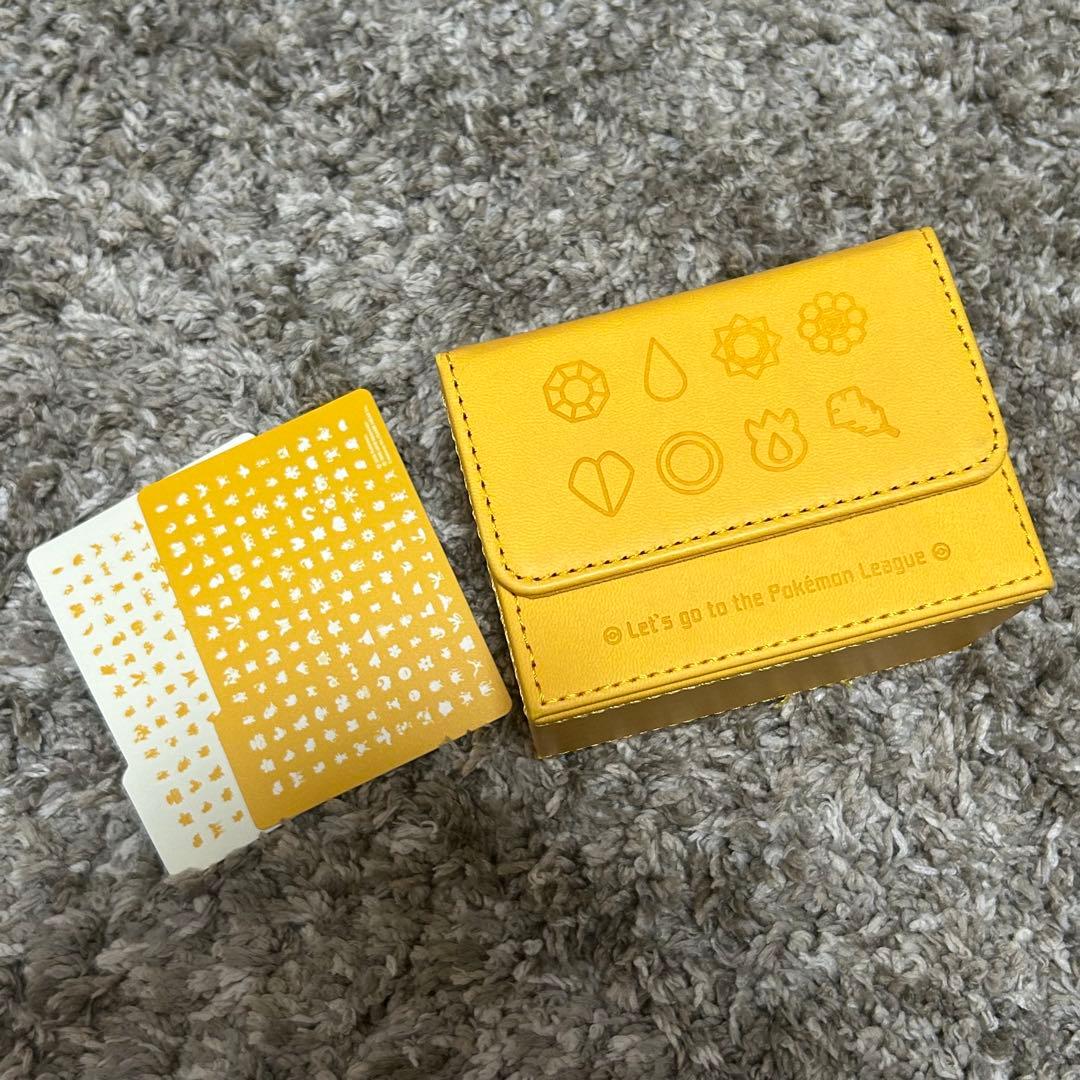 GYM BADGES KT YELLOW ジムバッジイエローフリップデッキケース - メルカリ