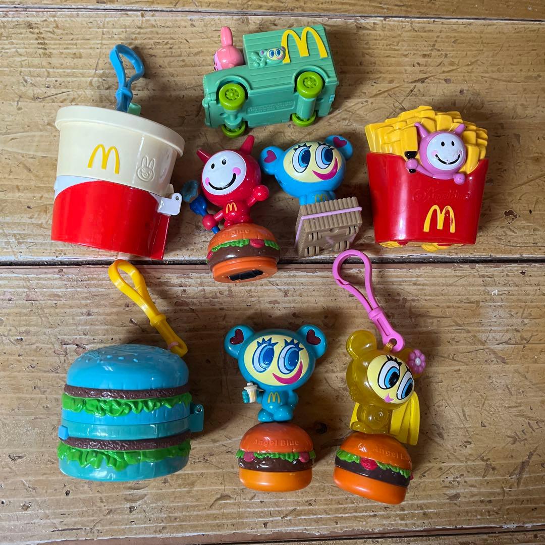 2012 マクドナルド フィギュアセット 赤と緑マクドナルドのハッピー