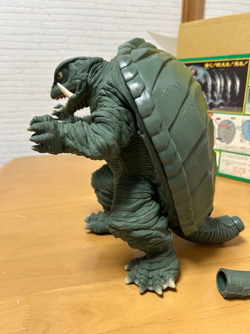 プラズマウォーク ガメラ レトロ フィギュア 大怪獣空中決戦 光る 歩く