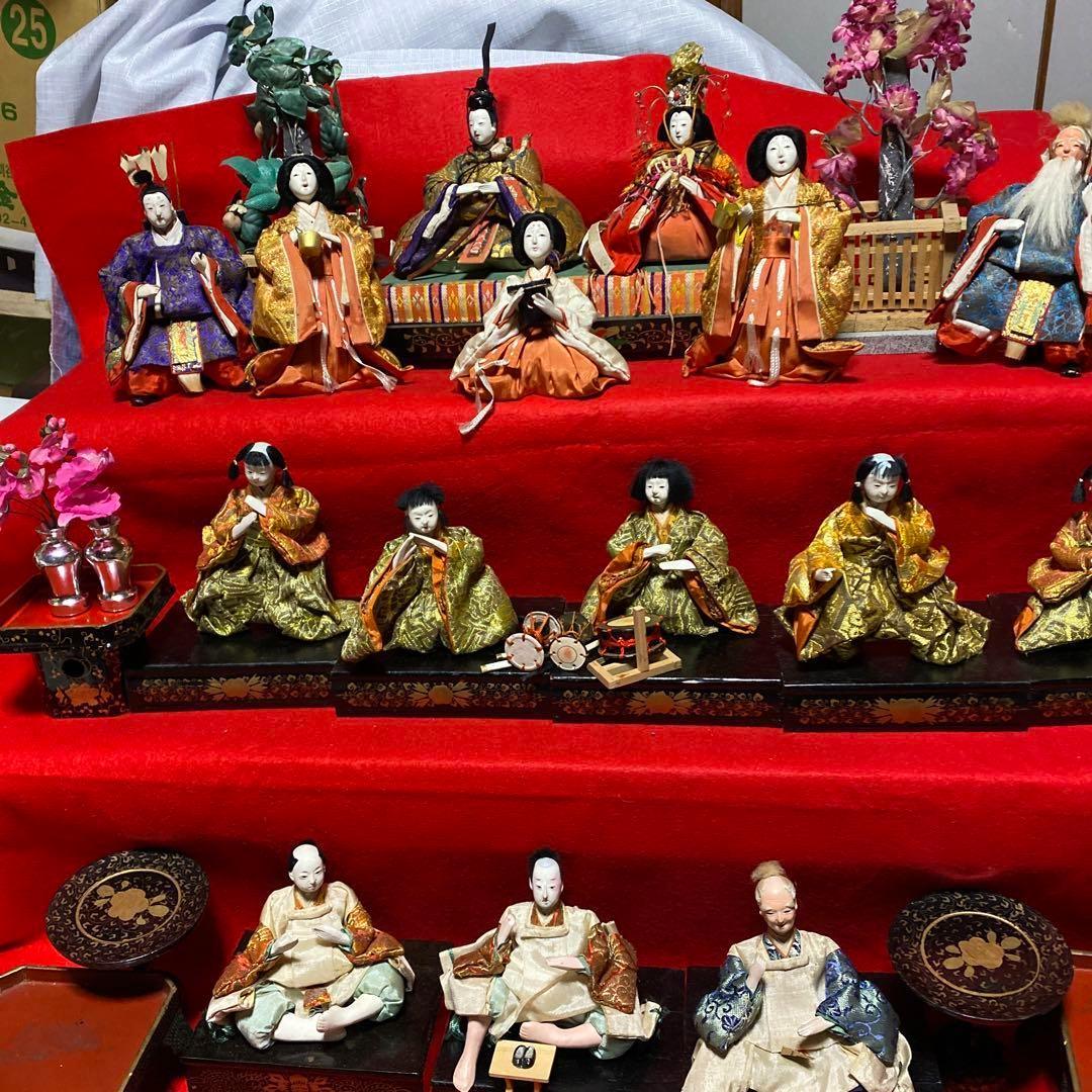 雛祭り　古い雛人形　１５体　お道具も　小さな　芥子雛　明治　大正戦前 吉徳これくしょん 象牙雛ページ | 吉徳 公式オンラインショップ