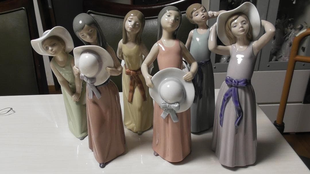 LLADRO リヤドロ【若草色の少女シリーズ6体】 リアドロ インテリア