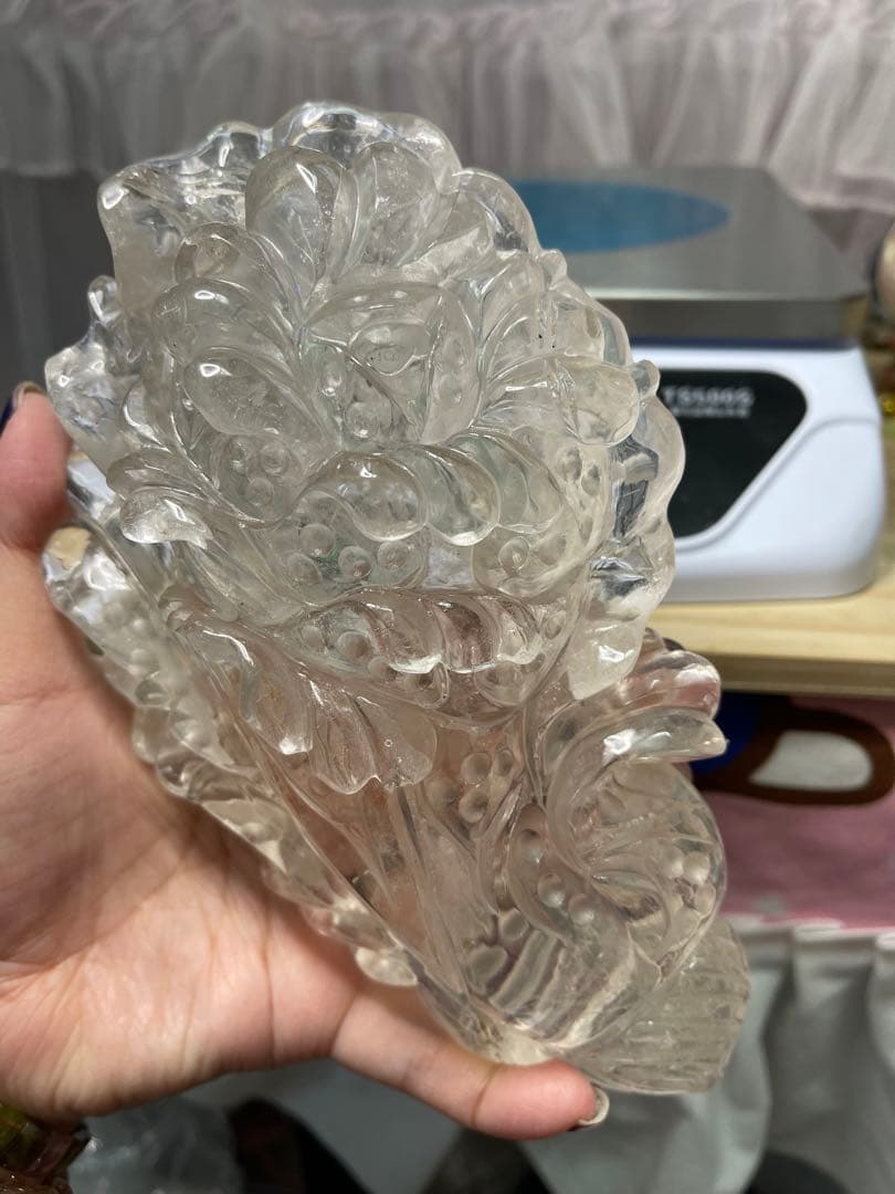 天然石高品質高透明‼️水晶　手彫り　白菜の形に彫刻した物　白水晶 翠玉白菜 - Wikipedia