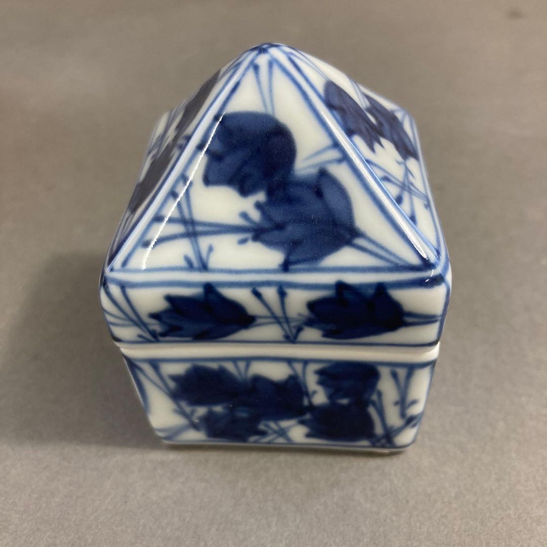 茶道具 香合 ￼五山窯 染付 辻堂 香合 林淡幽 造 共箱 S116K - メルカリ