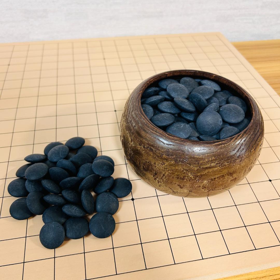 蛤碁石(月印) 那智黒石 32～33号 白180個 + 黒181個 囲碁 - メルカリ
