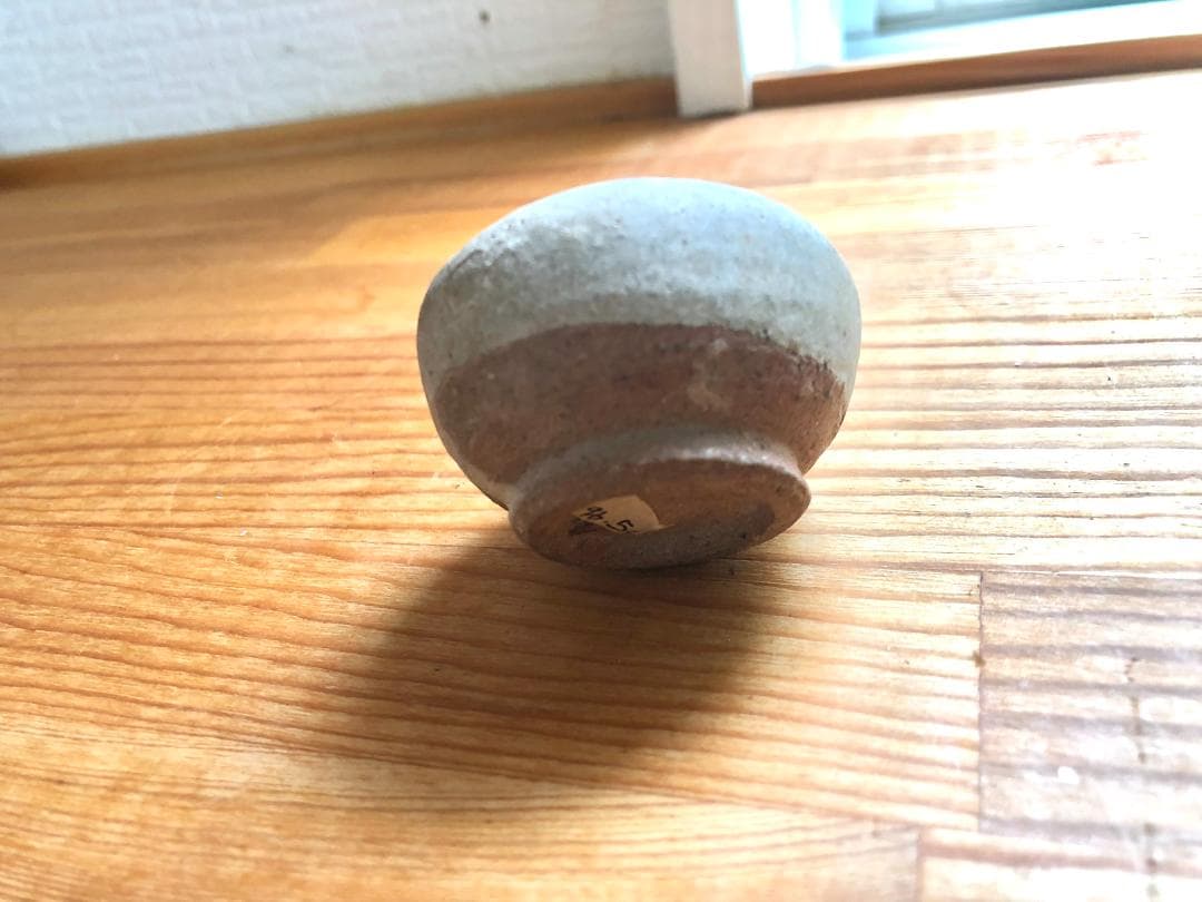 タイ・骨董】宋胡録（スンコロク) 白灰釉 小壺（1301年~1600年）