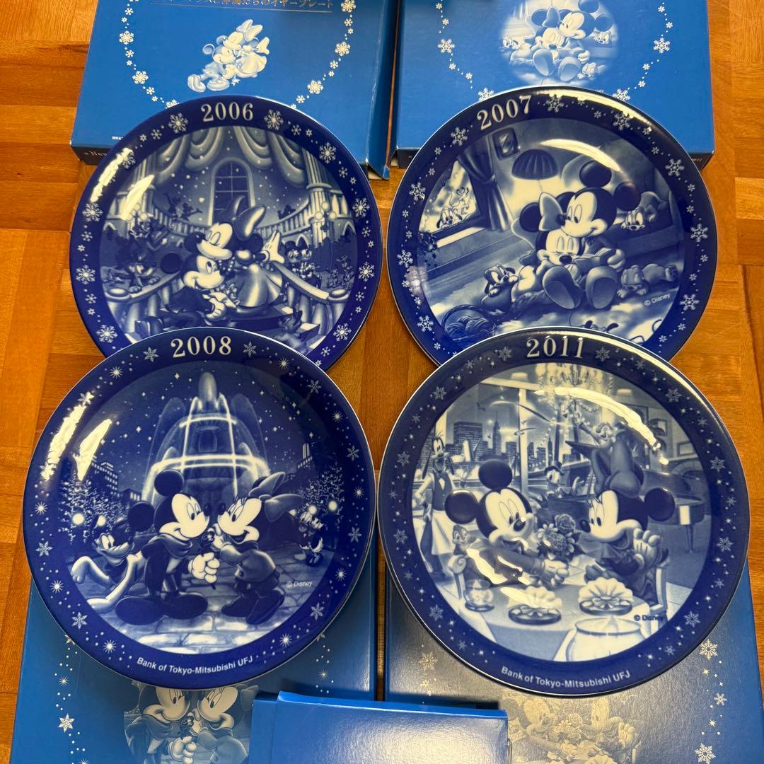 お値下 新品 非売品 ディズニー イヤープレート ノリタケ 皿 4枚