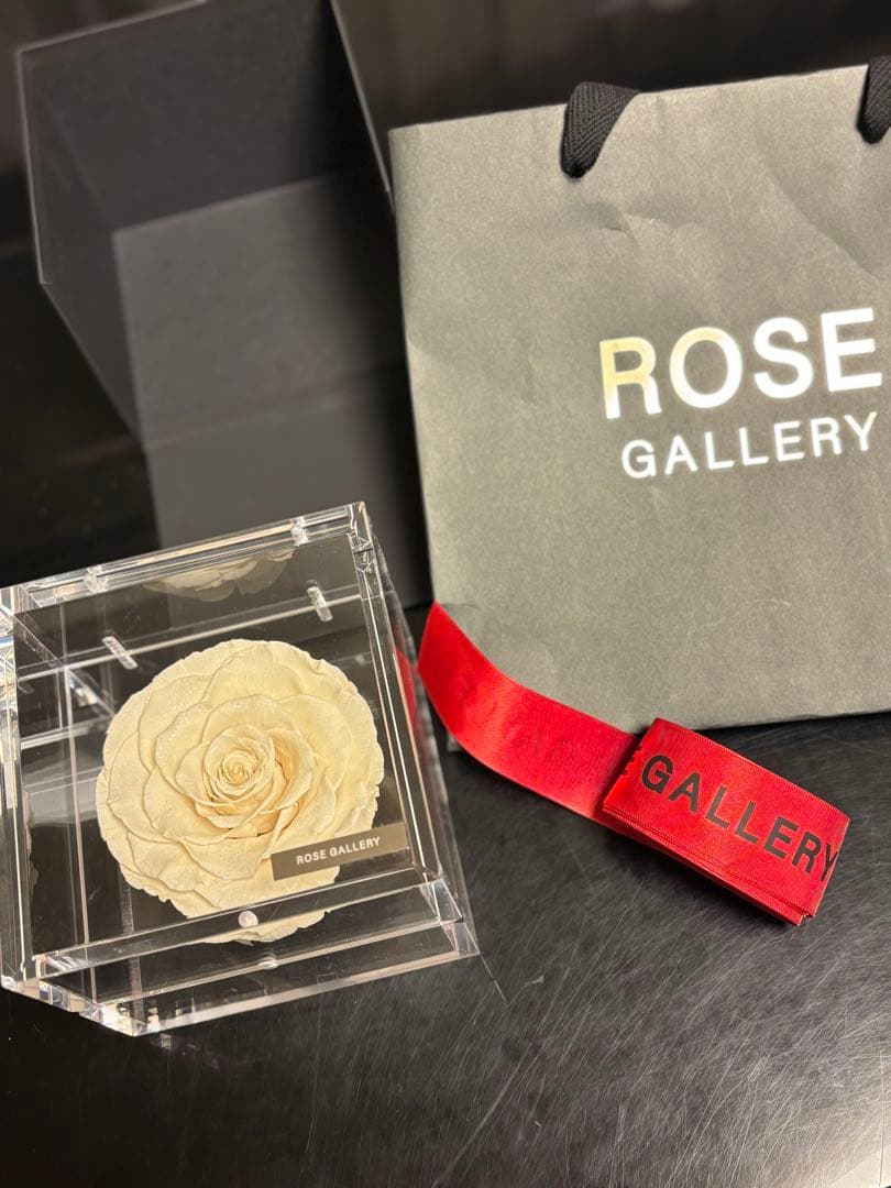 新品】ローズギャラリー ダイヤモンドローズ クリアケース ホワイト
