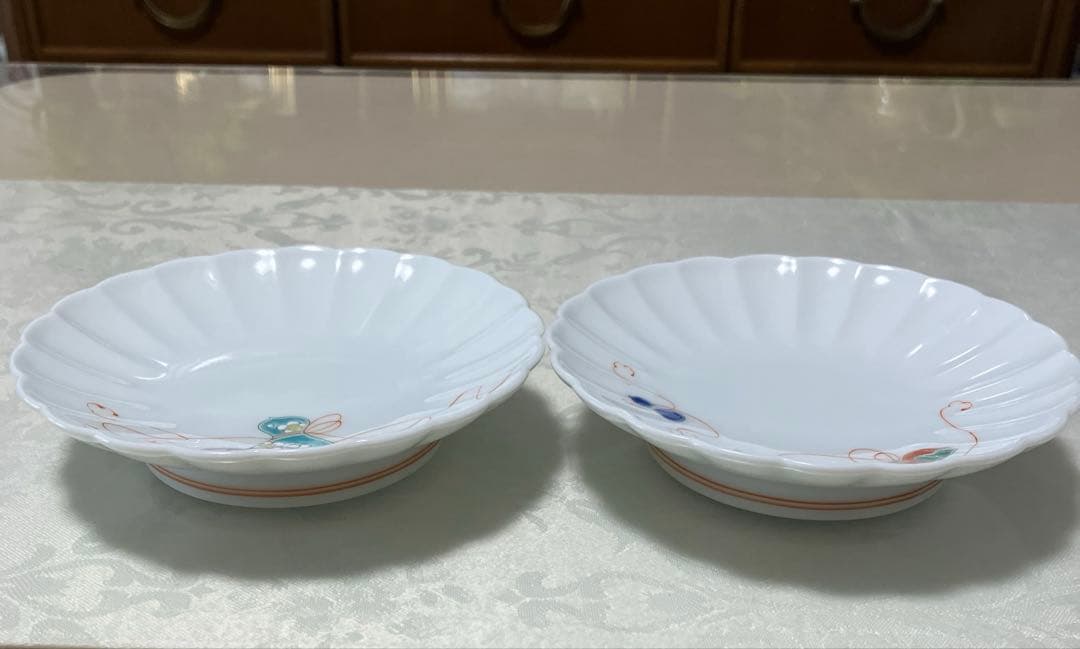 深川製磁 花ひょうたん 菊割小皿2枚 - メルカリ