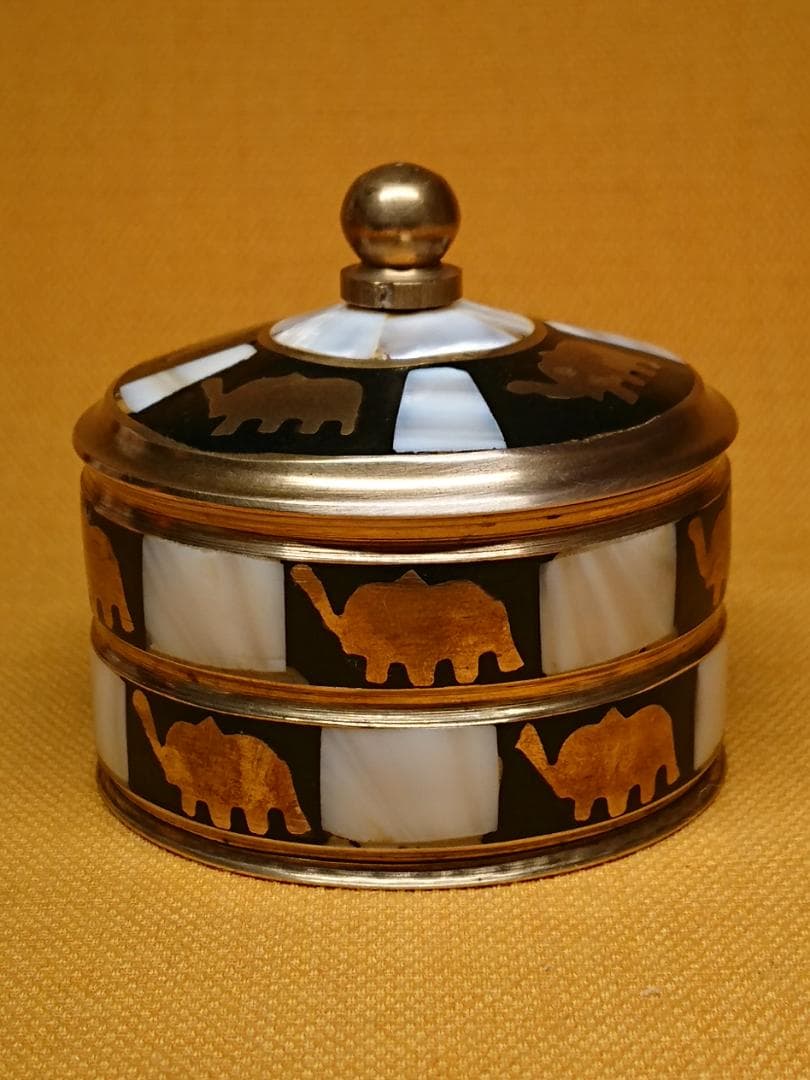 【美品】小物入れ　象嵌　銅製　置物　インテリア　工芸品　美術品　A1672 IMG_2837.jpg?resize=1024,768&ssl=1