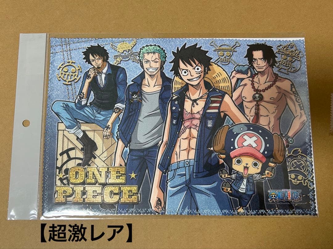 【超レア品】ワンピース ユニバーサルパッド 中国 台湾限定 超レア品】ワンピース ユニバーサルパッド 中国 台湾限定