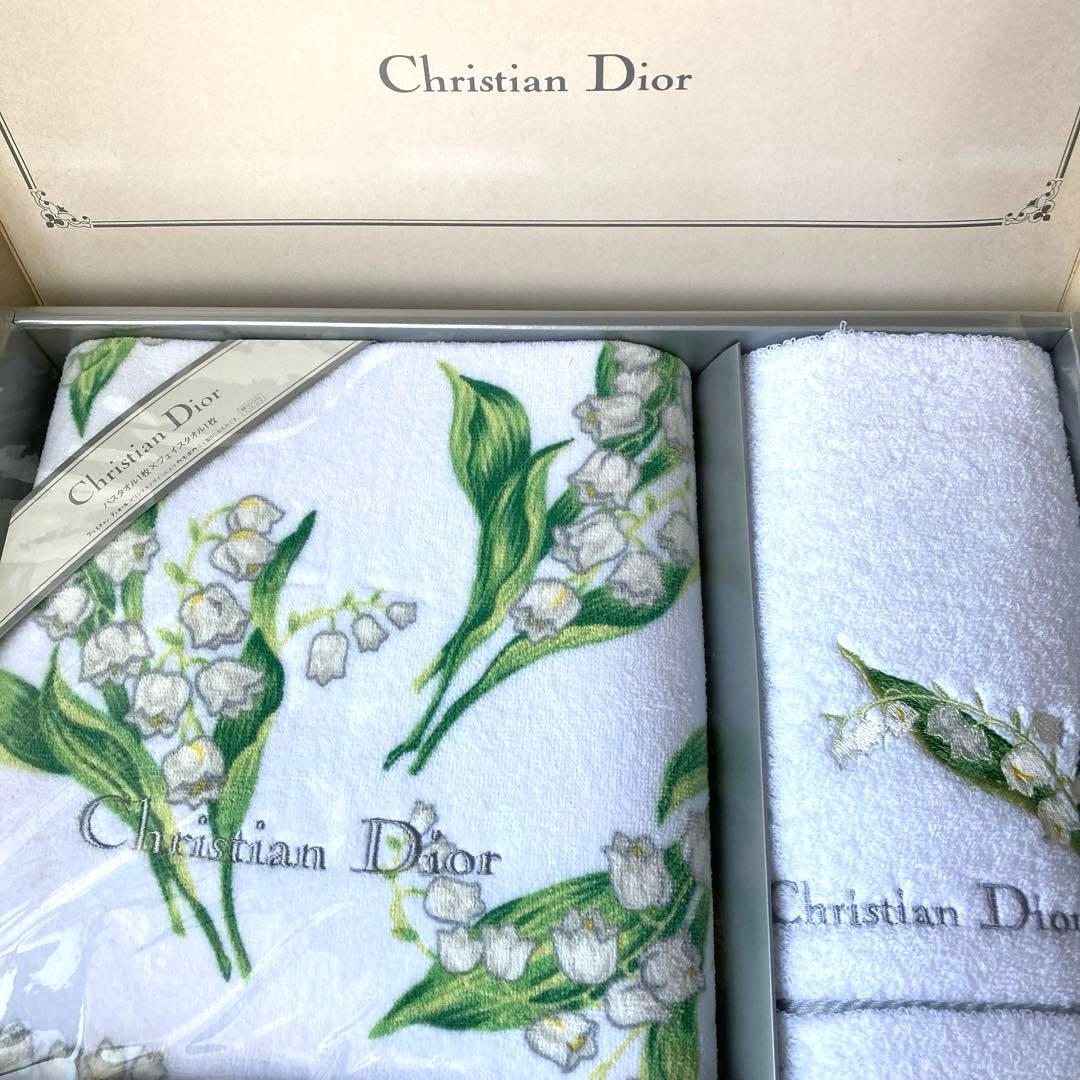 Christian Dior バスタオルフェイスタオル - メルカリ