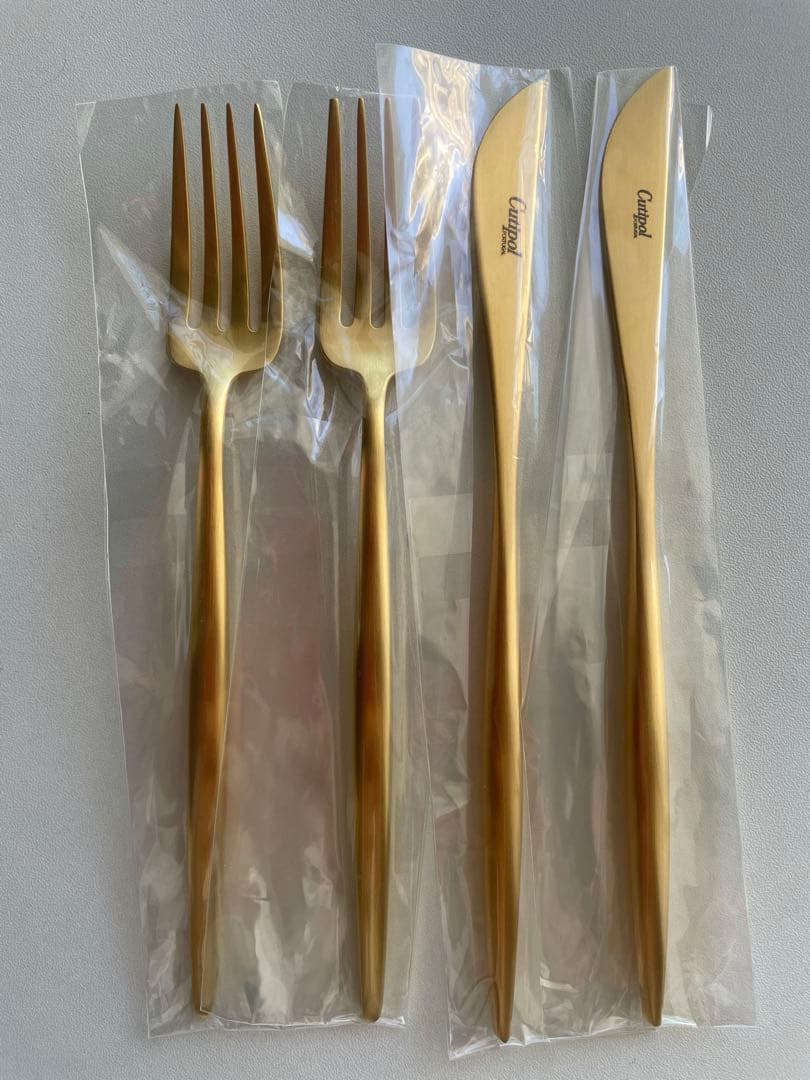 新品CutipolカトラリーMOON MATTE GOLD 各2本セット CutipolカトラリーMOON MATTE GOLD クチポール ～ サラグレース