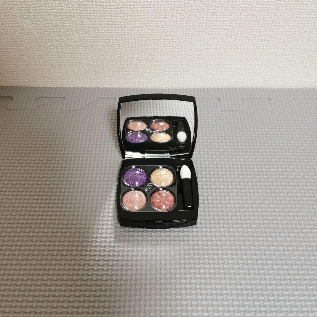 CHANEL　レ キャトル オンブル ブトン 239 ブトン バロック シャネル / レ キャトル オンブル ブトン 239 ブトン バロックの公式
