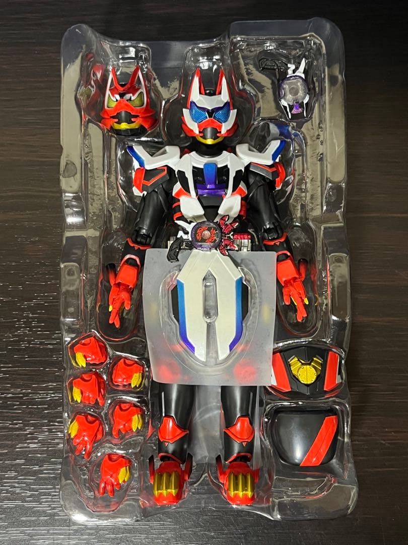 S.H.Figuarts 仮面ライダーギーツ レーザーブーストフォーム