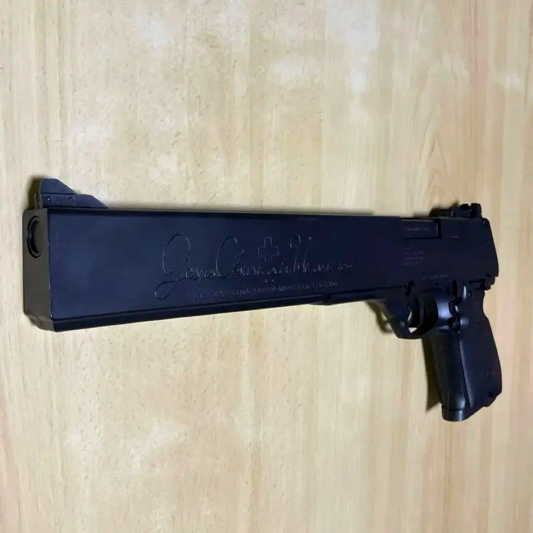 未組立.ディスプレイモデル】アーカードの銃「ジャッカル」対化物戦闘