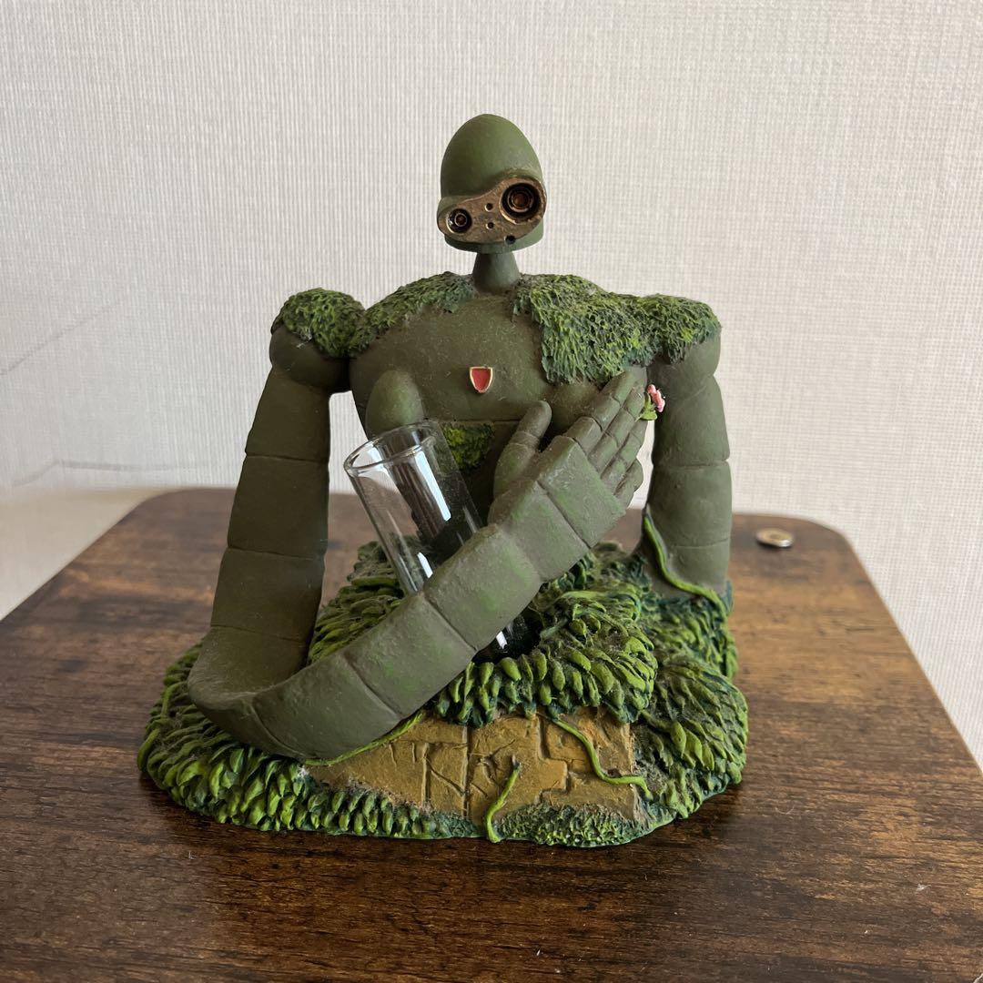 ジブリ 天空の城ラピュタ ロボット兵 一輪挿し 巨神兵 花瓶 フィギュア