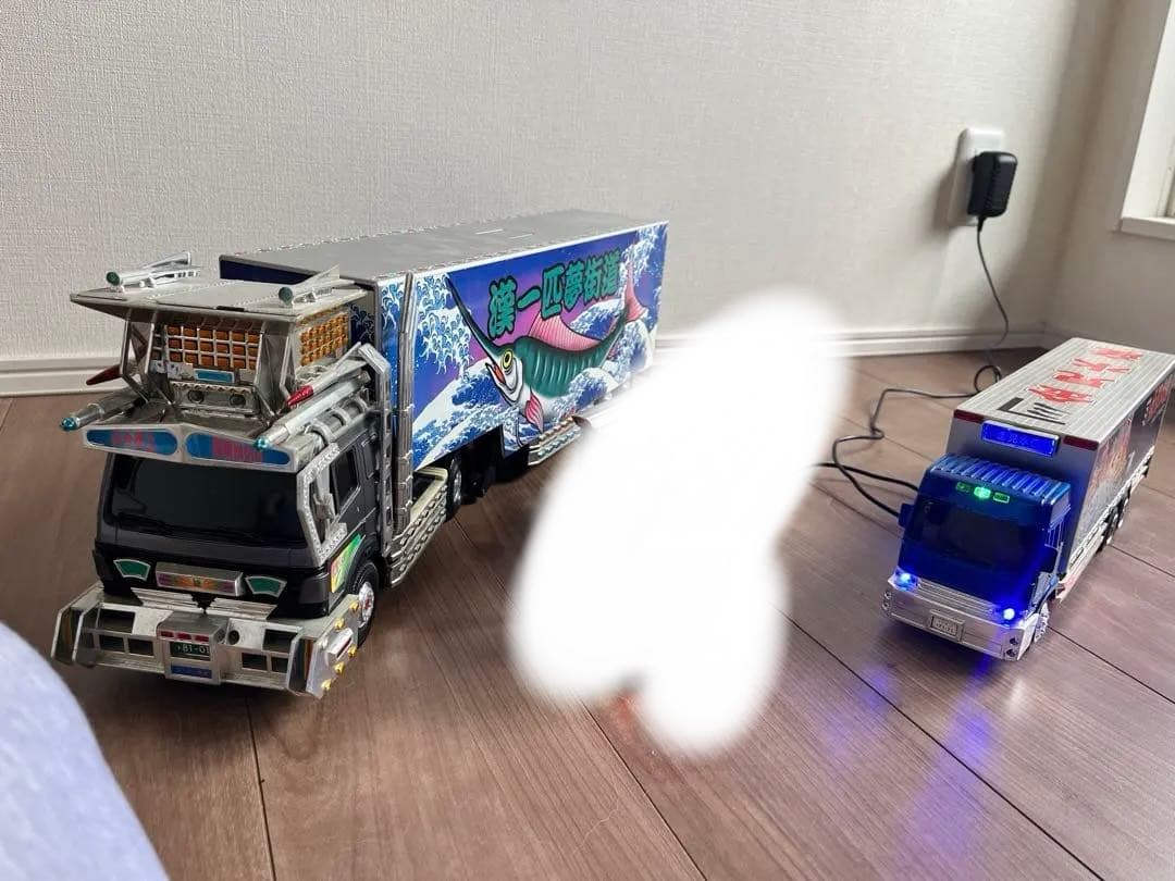 1番星 デコトラ模型 電飾付き 2台 アオシマ トラック野郎 ダンプ