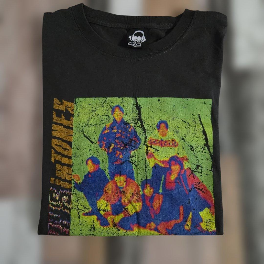 SixTONES VVS Tシャツ - メルカリ
