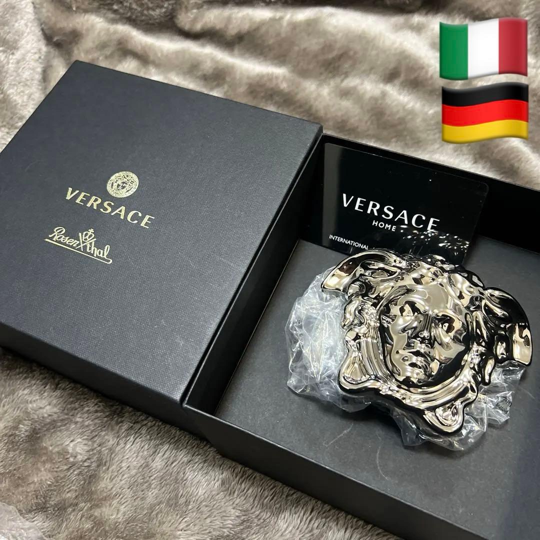 新品　正規品　VERSACE メデューサ　ロゴカップ　ポットシルバー　五万の品 メドゥーサ ラプソディ マグ ゴールド | VERSACE JP