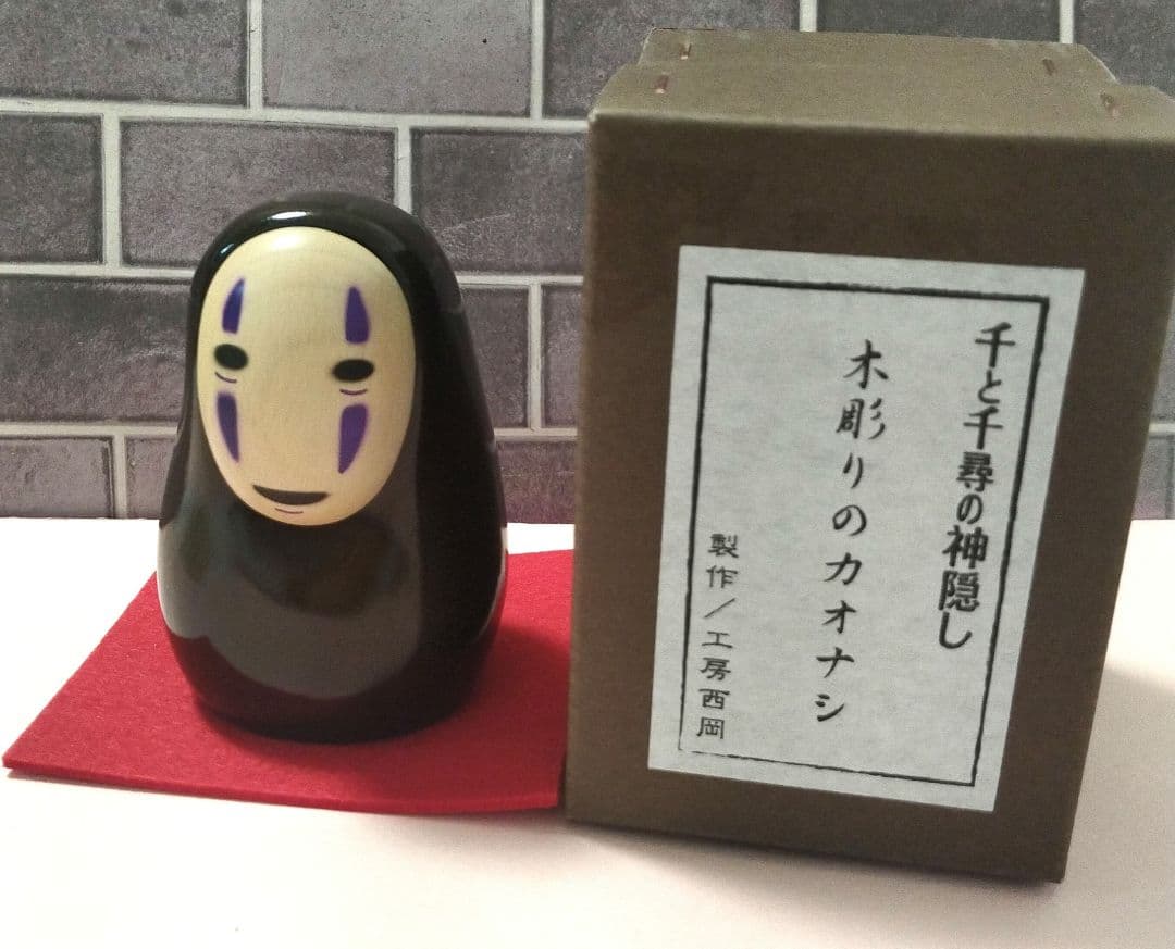 木彫りのカオナシ 千と千尋の神隠し スタジオジブリ - メルカリ