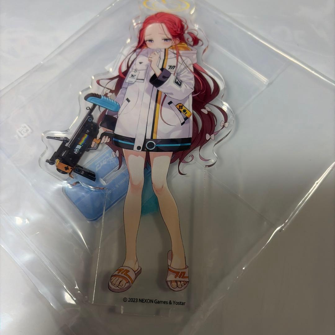 ブルーアーカイブ アクリルスタンド 花岡ユズ - メルカリ