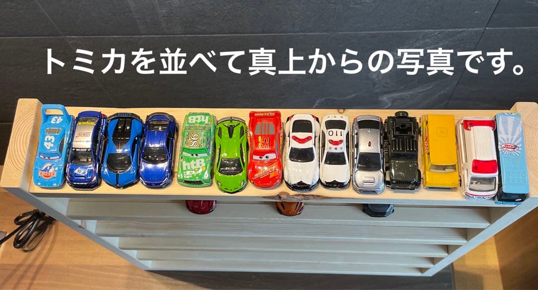 トミカ収納棚大容量6段 パイン材 トミカ ミニカー - メルカリ