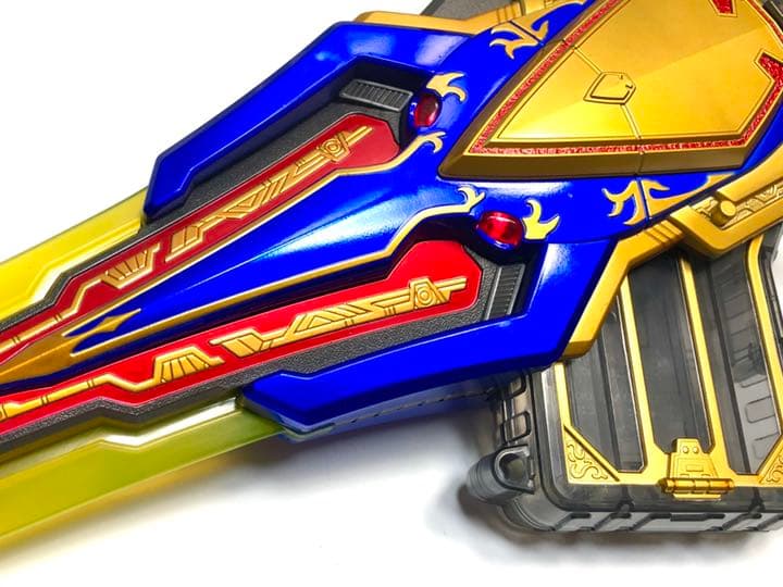 DXキングラウザー セブンイレブン限定カラー 仮面ライダー剣 重塗装
