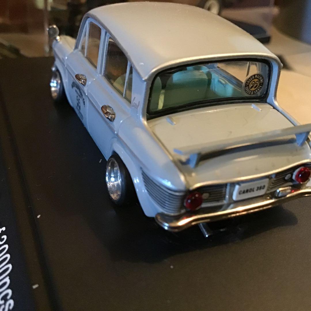 MOONEYES CAROL 360 ミニカー 1/43 - メルカリ