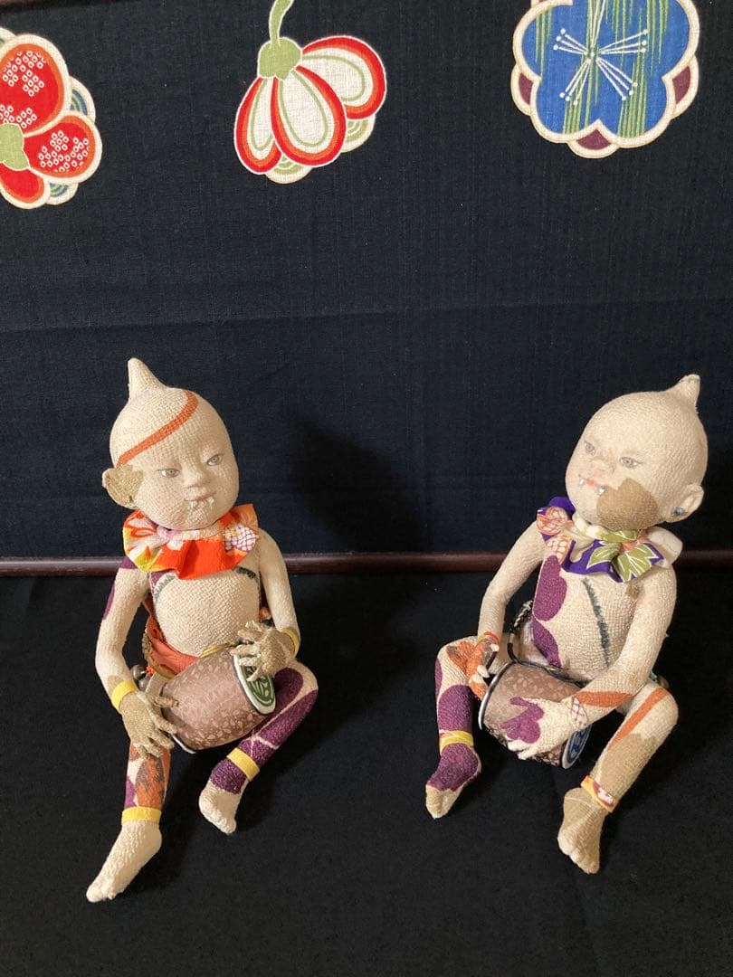 紙粘土に縮緬のを貼った小鬼の人形。から購入できます。全て