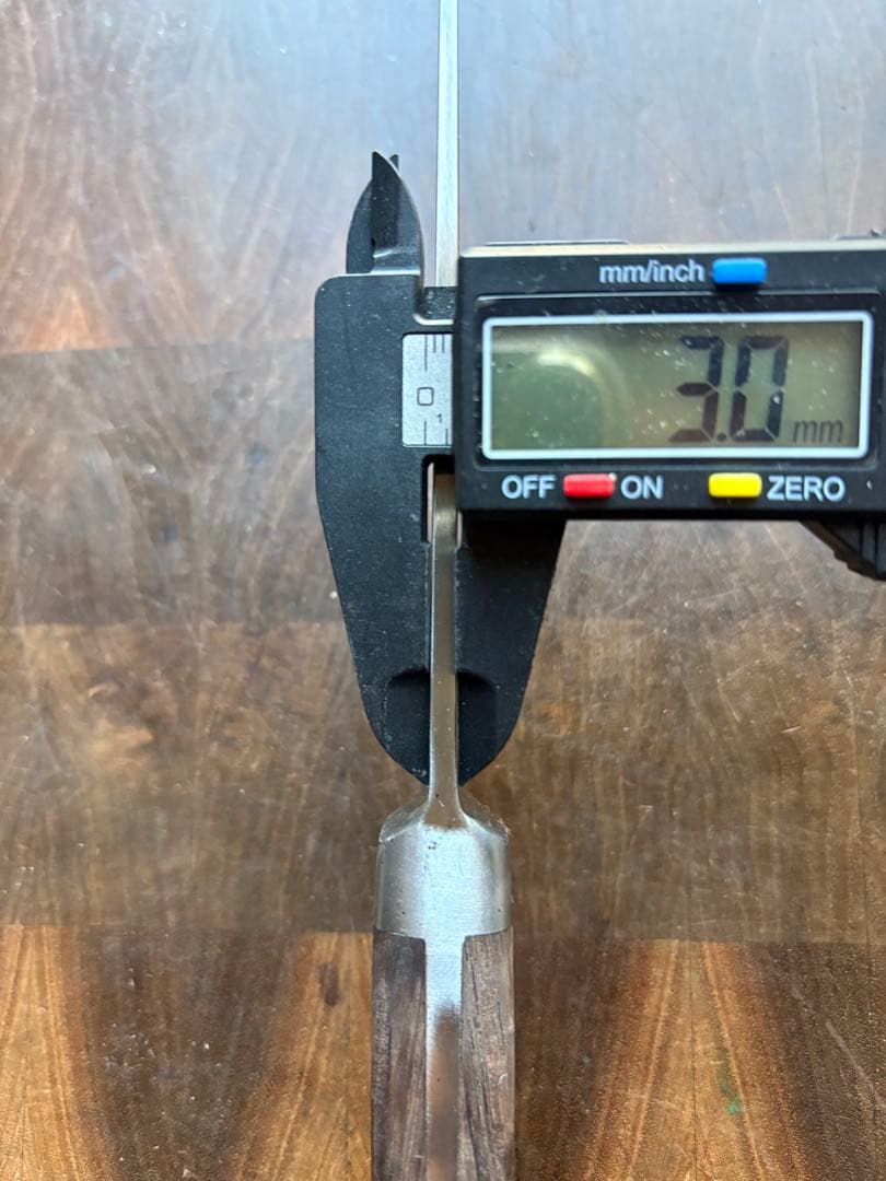 築地 有次 骨スキ 160mm 5寸 包丁 捌き 片刃 再生品 合金 - メルカリ